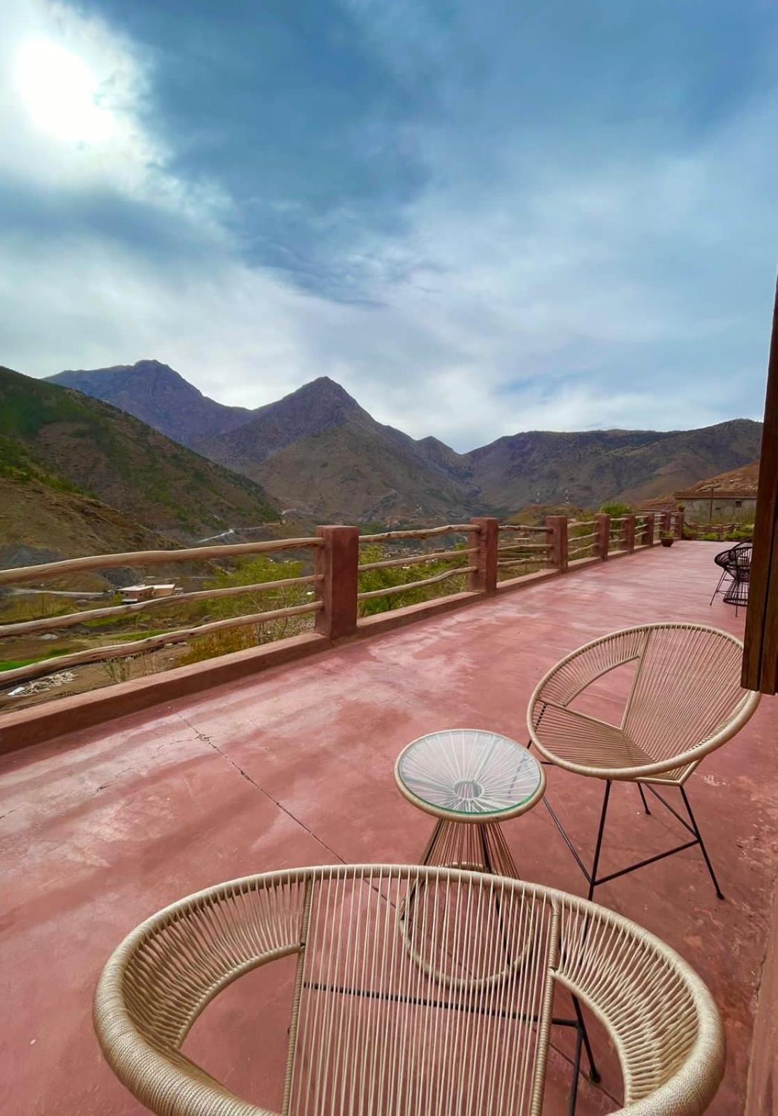 Aux Lumieres Du Toubkal Light Of Toubkal Hotell Imlil  Eksteriør bilde